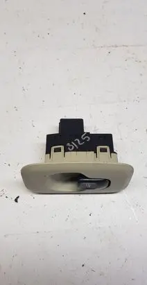 Volvo S80 Electric window control switch 8685288