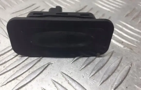 Renault Scenic II - Grand scenic II Tailgate/boot open switch button 8200078258
