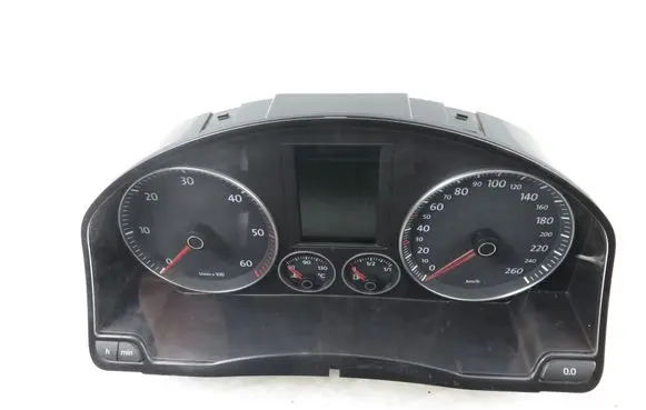 Volkswagen Golf V Speedometer (instrument cluster) 1K0920874B
