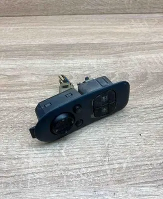 Volkswagen Sharan Electric window control switch 7M0867255M