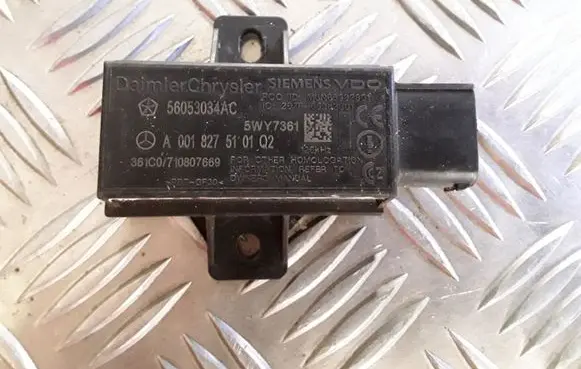 Mercedes-Benz S W221 Tire pressure sensor A0018275101 56053034AC 5WY7361