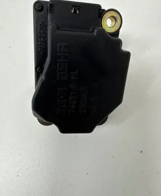 Volvo S60 Air flap motor/actuator 260903