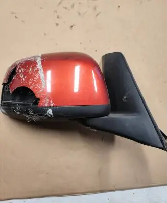 Suzuki SX4 Front door electric wing mirror 8470179J70