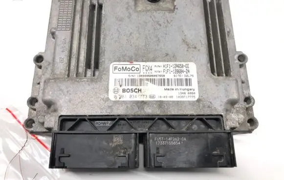 Ford Focus Engine control unit/module ECU H1F1-12A650-EE