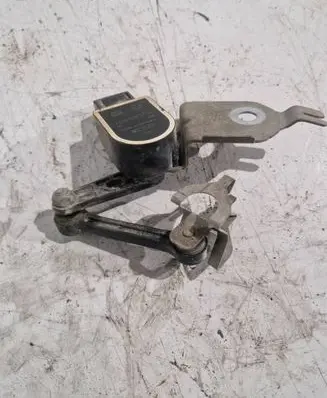 Mercedes-Benz E W213 Front height sensor lever A0009053704