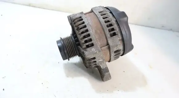 Toyota Corolla E140 E150 Generator/alternator