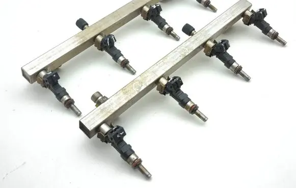 Maserati Quattroporte Fuel injectors set 0280158124 0280151226 0280151227