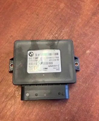 BMW X4 F26 Rear brake EMF control unit/module EB686327703 23122010 32620301C