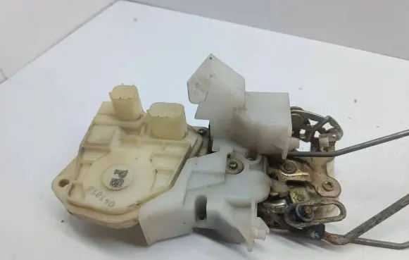 Honda Jazz Front door lock