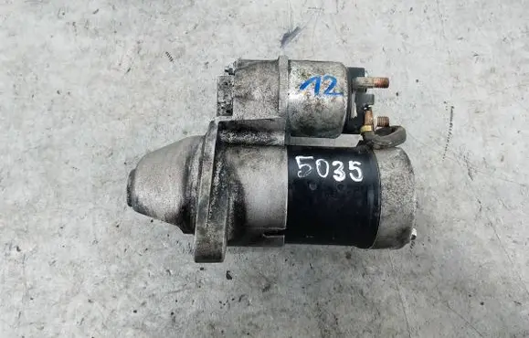 Opel Meriva A Starter motor 