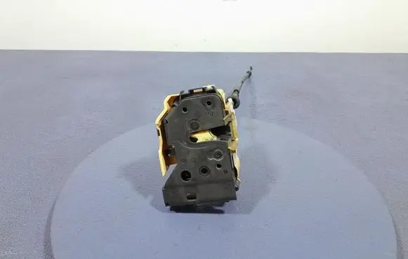 Alfa Romeo Stelvio Front door lock 50535378
