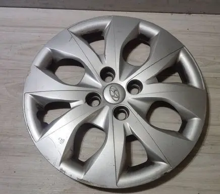 Hyundai i20 (GB IB) R15 wheel hub/cap/trim 52960C8001