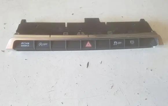 Audi Q2 - A set of switches 81A925301J