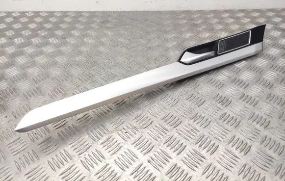 Volkswagen PASSAT B8 Front door trim bar 3G0867439
