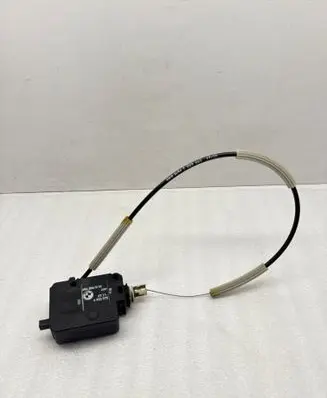 BMW 6 E63 E64 Fuel tank cap lock motor 6923975 7009442 406204310