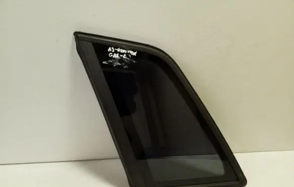Audi A3 S3 8L Rear side window 8L4845299