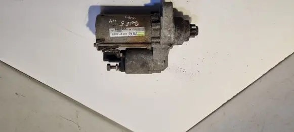 Volkswagen Golf V Starter motor 02T911023S