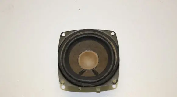 Audi A6 S6 C6 4F Parcel shelf speaker 498