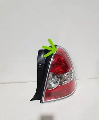 Hyundai Accent Rear/tail lights 924021E220