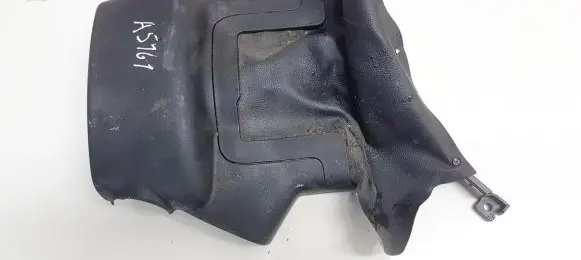 Steering wheel column trim