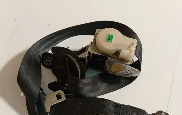 KIA Ceed Rear seatbelt FR3296