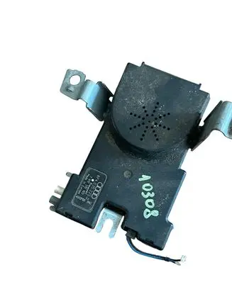 Audi A3 S3 8P Aerial antenna amplifier 8P4035225D