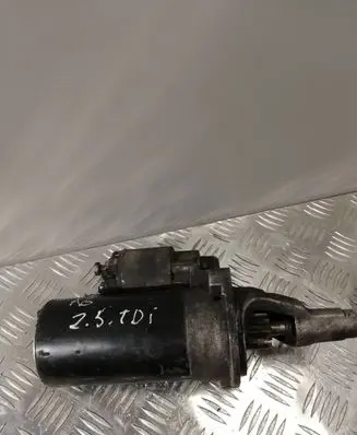 Audi A4 S4 B5 8D Starter motor 1005821953
