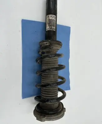 Volvo S90, V90 Front shock absorber with coil spring 31658002 P31658002