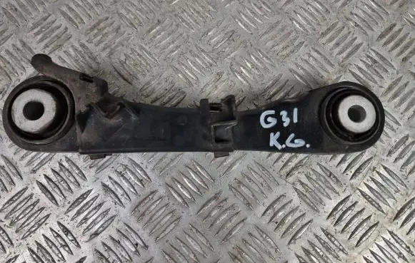 BMW 5 G30 G31 Rear upper control arm/wishbone 6867537