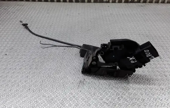 Front door lock
