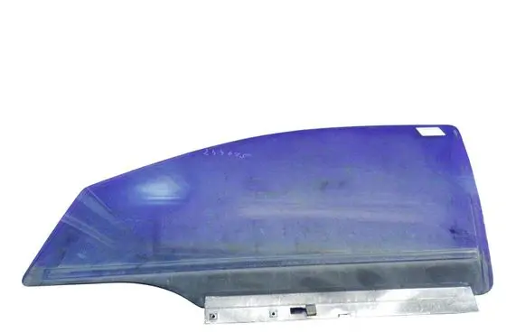 Opel Astra H Front door window glass four-door 