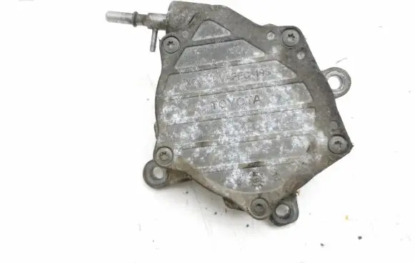 Toyota Avensis T250 Vacuum pump