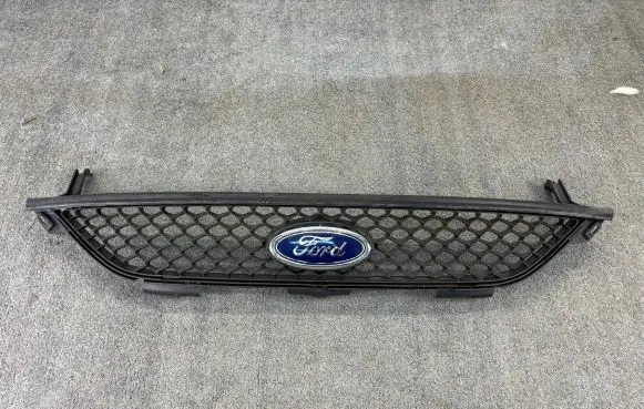 Ford Galaxy Front grill 6M21-8200-A G048