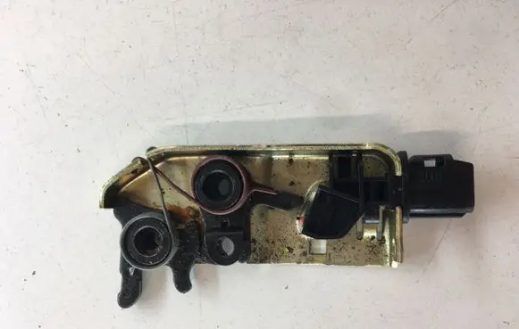 Chrysler Voyager Rear door lock T00217 050615A1