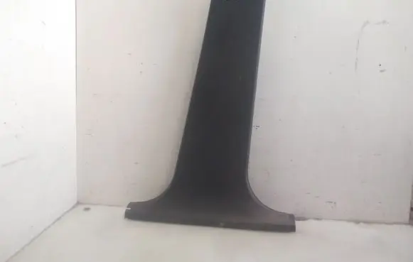 Ford Focus (B) pillar trim (bottom) 4M51A243W06ADW