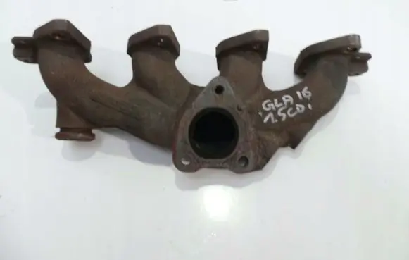 Mercedes-Benz GLA W156 Exhaust manifold 140040840R