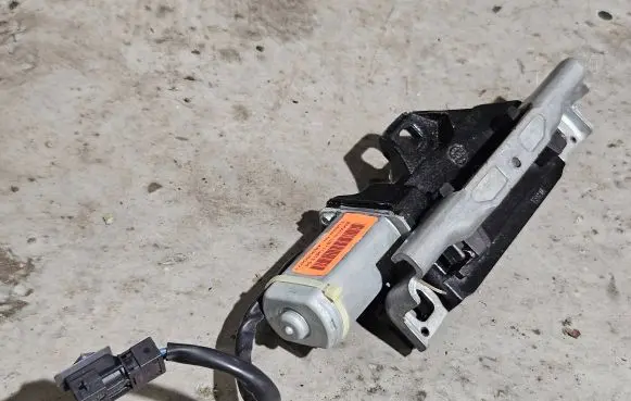 BMW X6 E71 Tailgate/trunk/boot lift motor 489050971 7114613