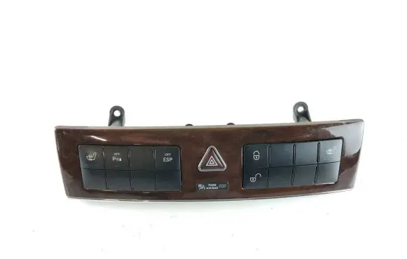 Mercedes-Benz C W203 Hazard light switch 2038215781 33635401
