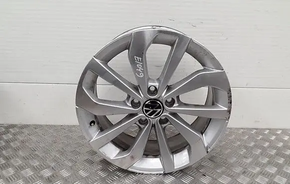 Volkswagen T-Roc R17 alloy rim 2GA601025AG 2GA601025