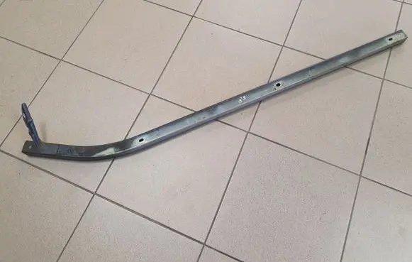 Opel Vivaro Sliding door upper top rail 7700311975 91165740G