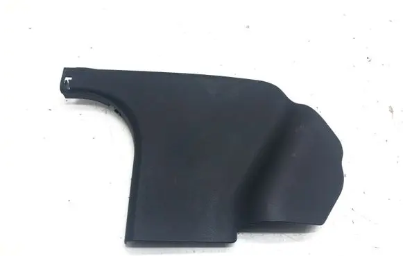 Mercedes-Benz C W204 Foot area side trim A2046880006