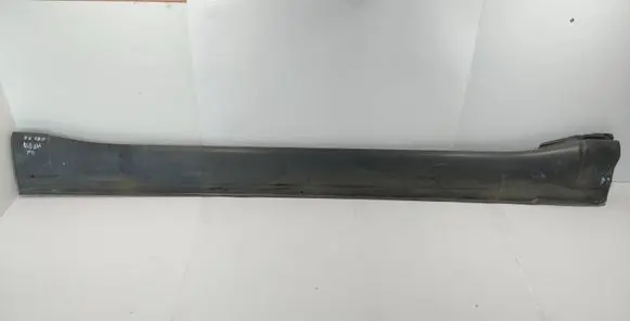 Mitsubishi Pajero Sill 7405A094