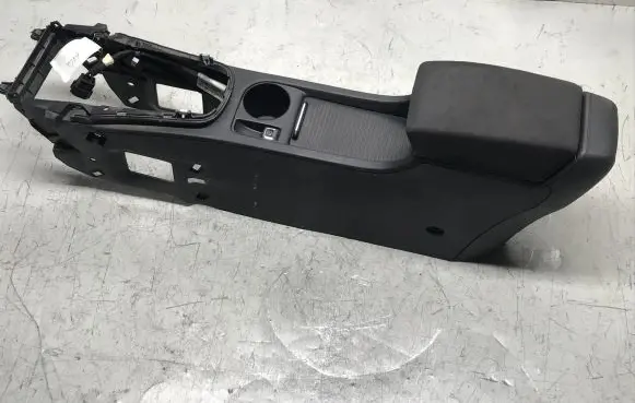 Opel Astra J Armrest 13312282 13258342