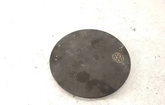Volkswagen Transporter - Caravelle T4 Original wheel cap 701601149