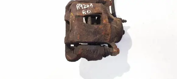 Toyota Corolla Verso E121 Front brake caliper