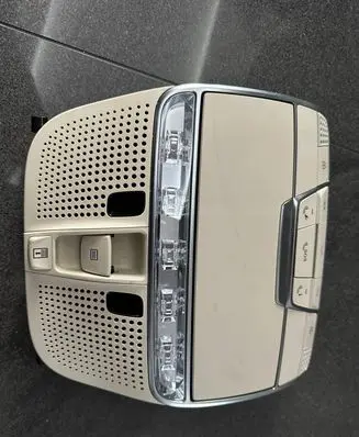 Mercedes-Benz S W222 Front seat light A0008273123