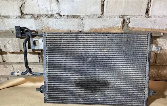 Audi A4 S4 B5 8D A/C cooling radiator (condenser) 4825941 4945635