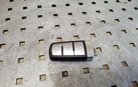 Ignition key/card