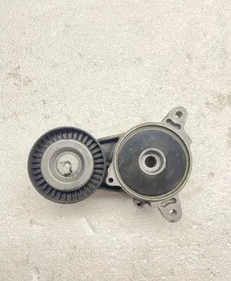 Mitsubishi Grandis Generator/alternator belt tensioner 950390