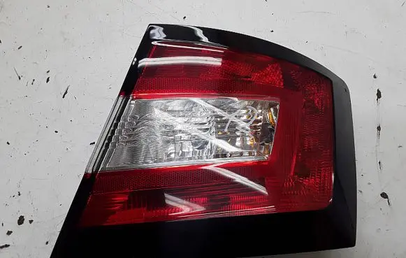 Skoda Fabia Mk2 (5J) Rear/tail lights 62421902